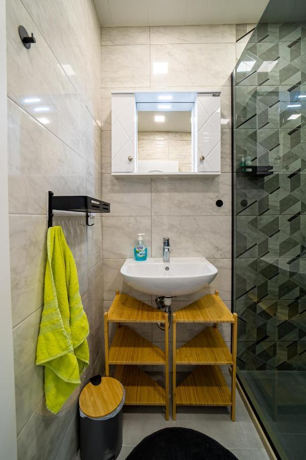 Sky Academic Apartment Varna ภายนอก รูปภาพ
