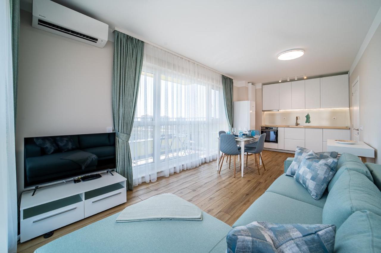 Sky Academic Apartment Varna ภายนอก รูปภาพ